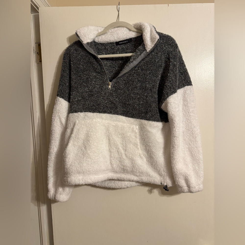 Merokeety Gray and White Sherpa Jacket